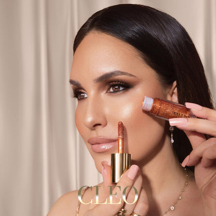 La PIEL Cleo Highlighter Oil Model Nanosenje