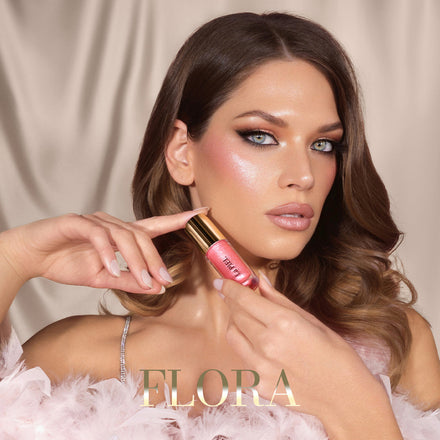 La PIEL Flora Highlighter Oil Model Nanosenje