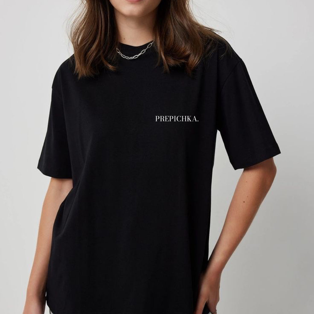 La PIEL Prepichka Crna Majica Model Prednja Strana