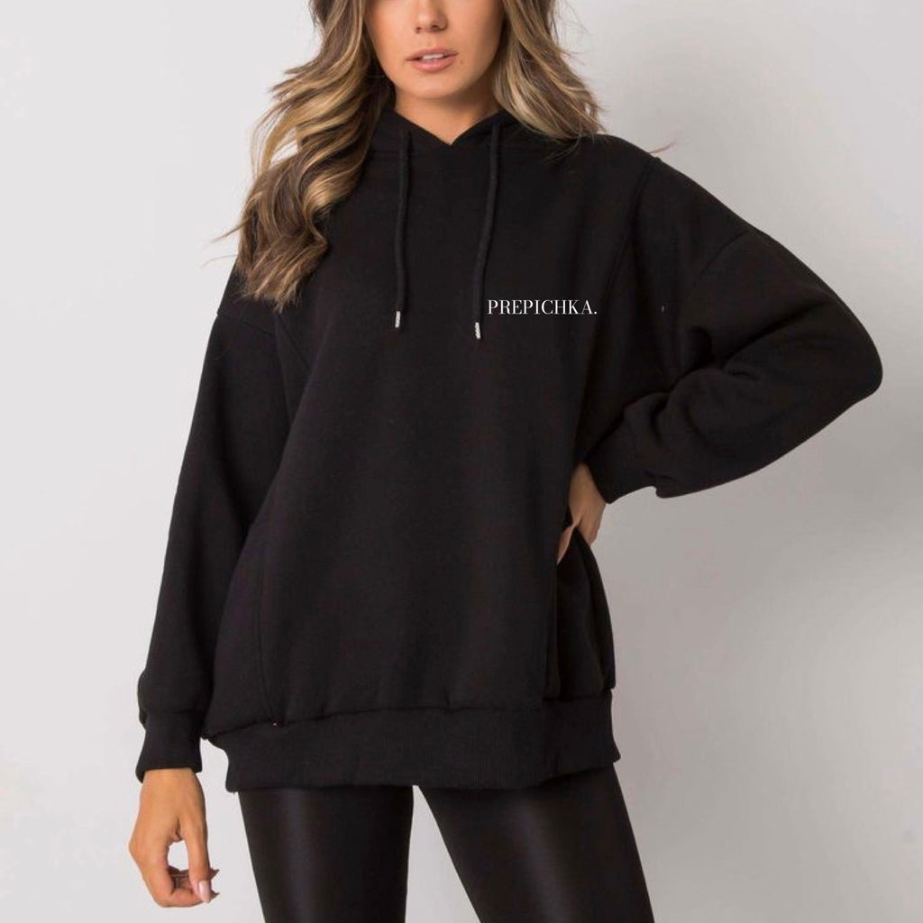 La PIEL Prepichka Crni Hoodie Model Prednja Strana